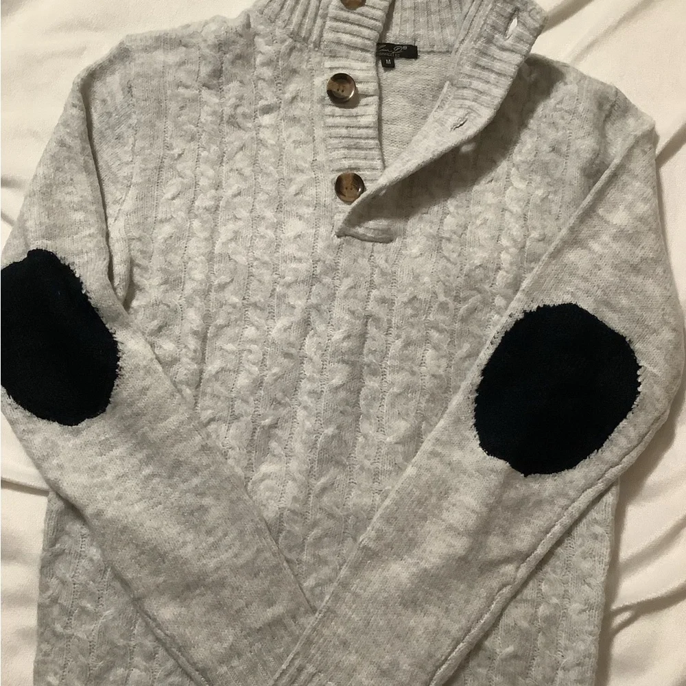 Sweater - Picture 2 of 2